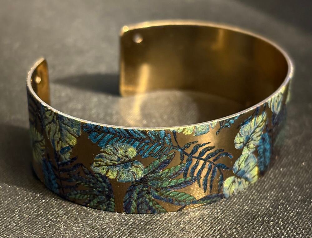Vintage Gold Tone Tropical Leaf Cuff Bracelet Blue Green Botanical Size 7